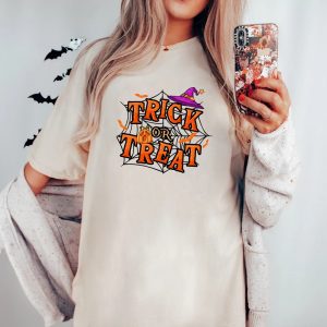 Spooky Season Trick Or Streat sweatshirt