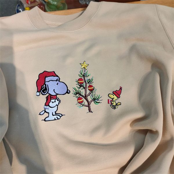 Snoopy Christmas Gratitude Embroidered Sweatshirt Hoodie T-Shirt